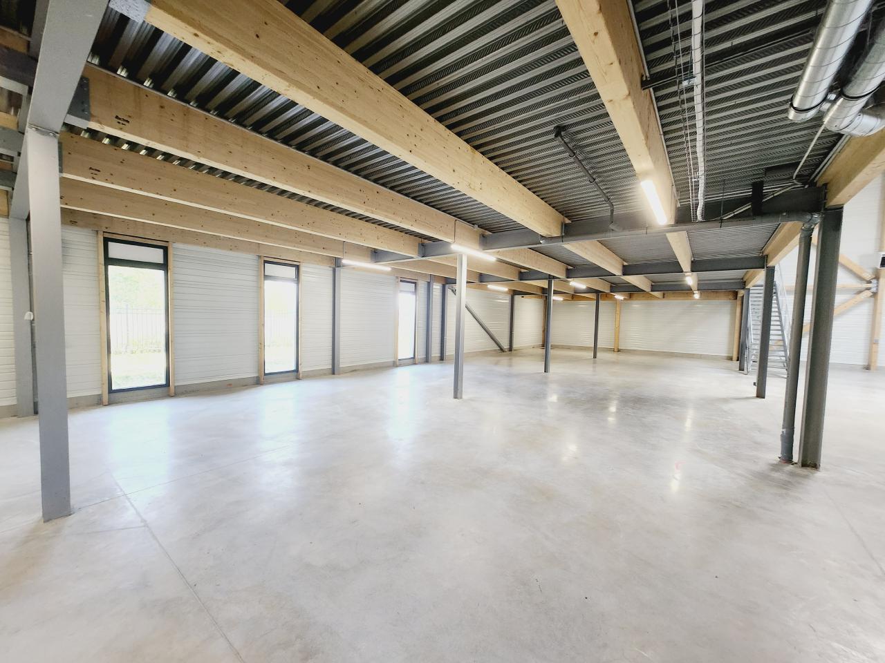 Local d'activité Chanteloup-en-Brie 1038m² Location local d'activité Chanteloup-en-Brie Seine-et-Marne OLACT2117446 2